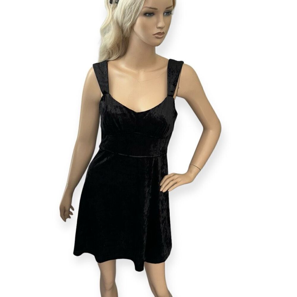 LUSH Crushed Velvet Retro Minidress In Black Size Large NEW - Picture 15 of 15